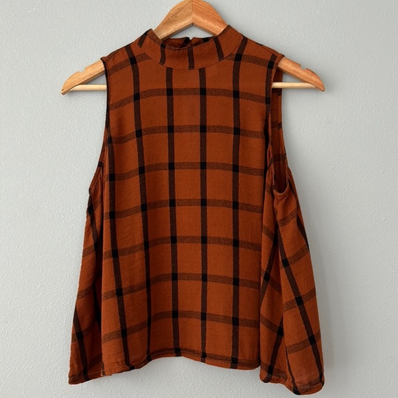 BP. • Terracotta Brown & Black Buffalo Check Mock Neck Sleeveless Top Size XS - Picture 1 of 12